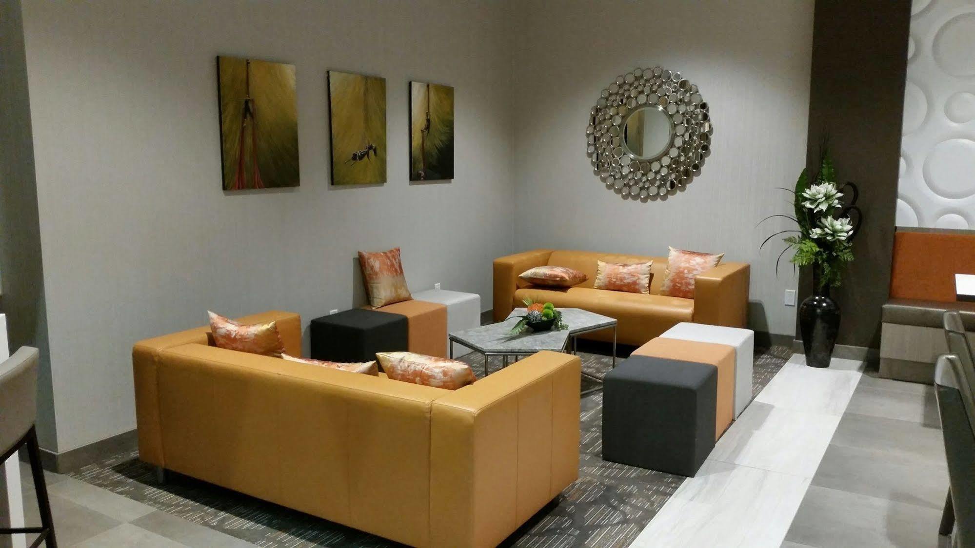 Wingate By Wyndham Moncton Hotel