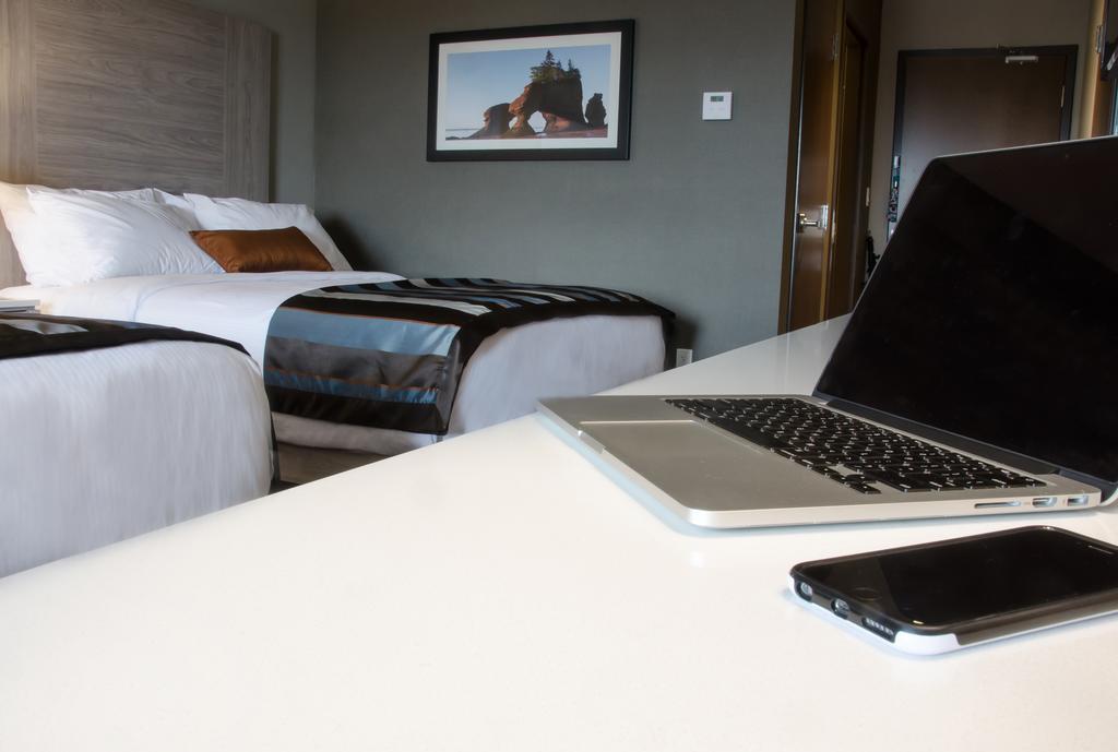 Wingate By Wyndham Moncton Hotel