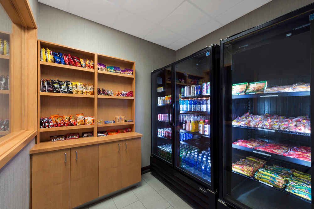 Wingate By Wyndham Moncton Hotel 4*