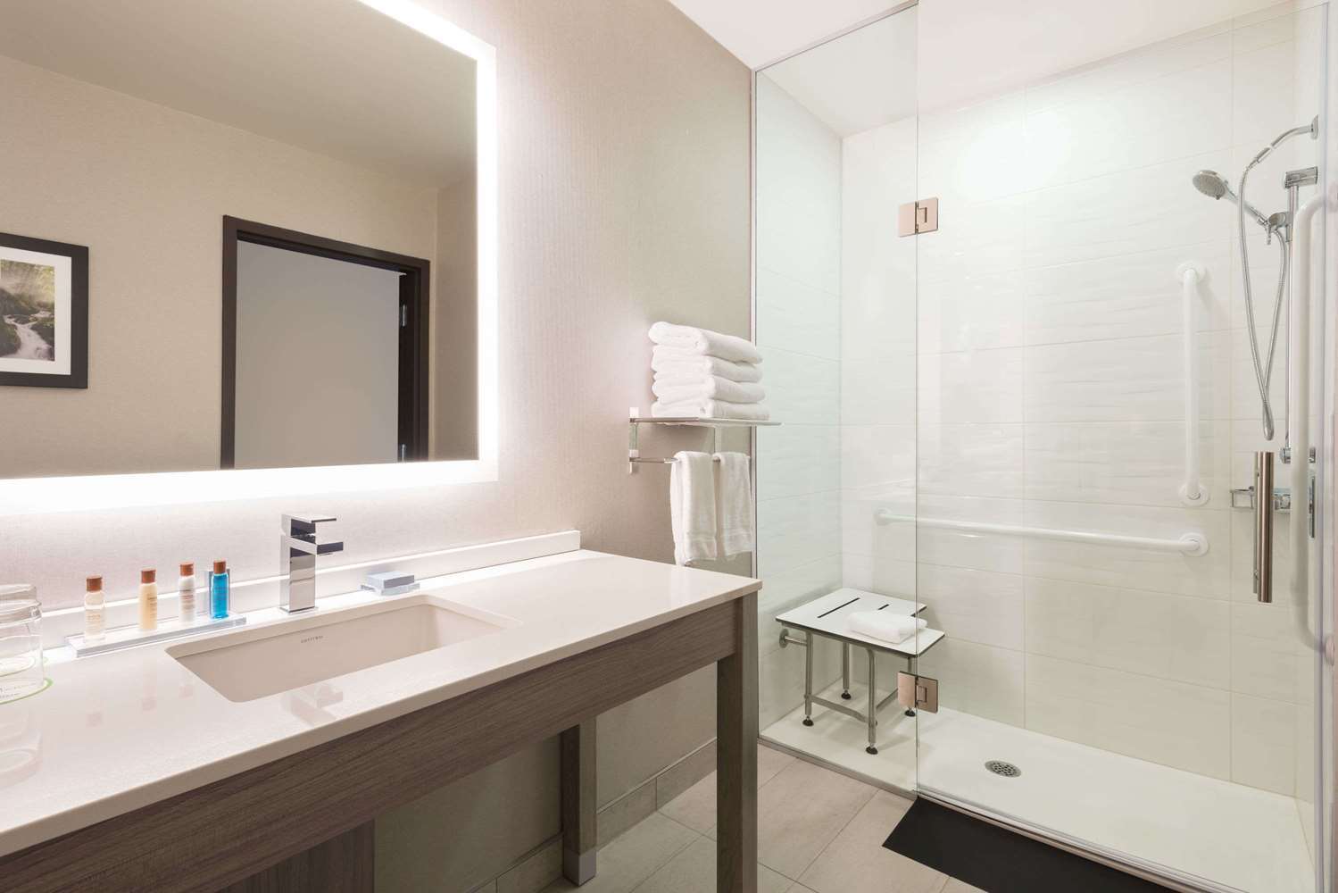 Hotel Wingate By Wyndham Moncton
